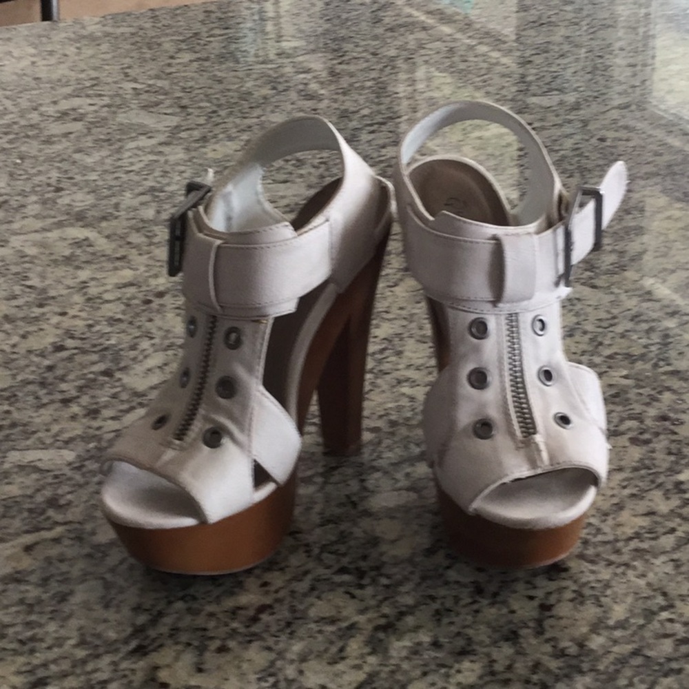 Qupid Platform Heels